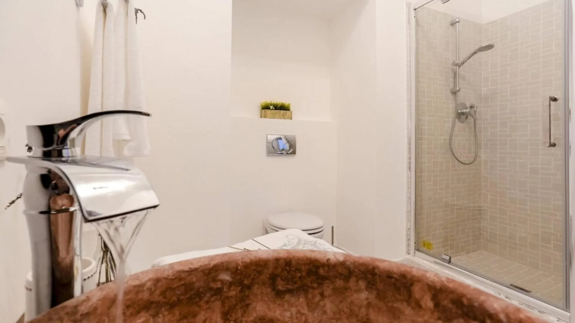 Cassini Gt - 1 Bedroom - Balcony - Place Garibaldi Nice 0*,