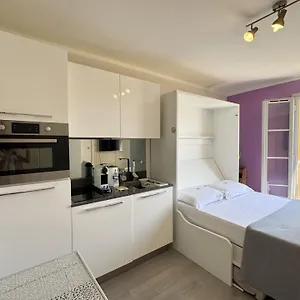 Riviera Cote D'azur - Old Town - Ac - Sea View - 50m Promenade Des Anglais- La Maison Linda Nizza